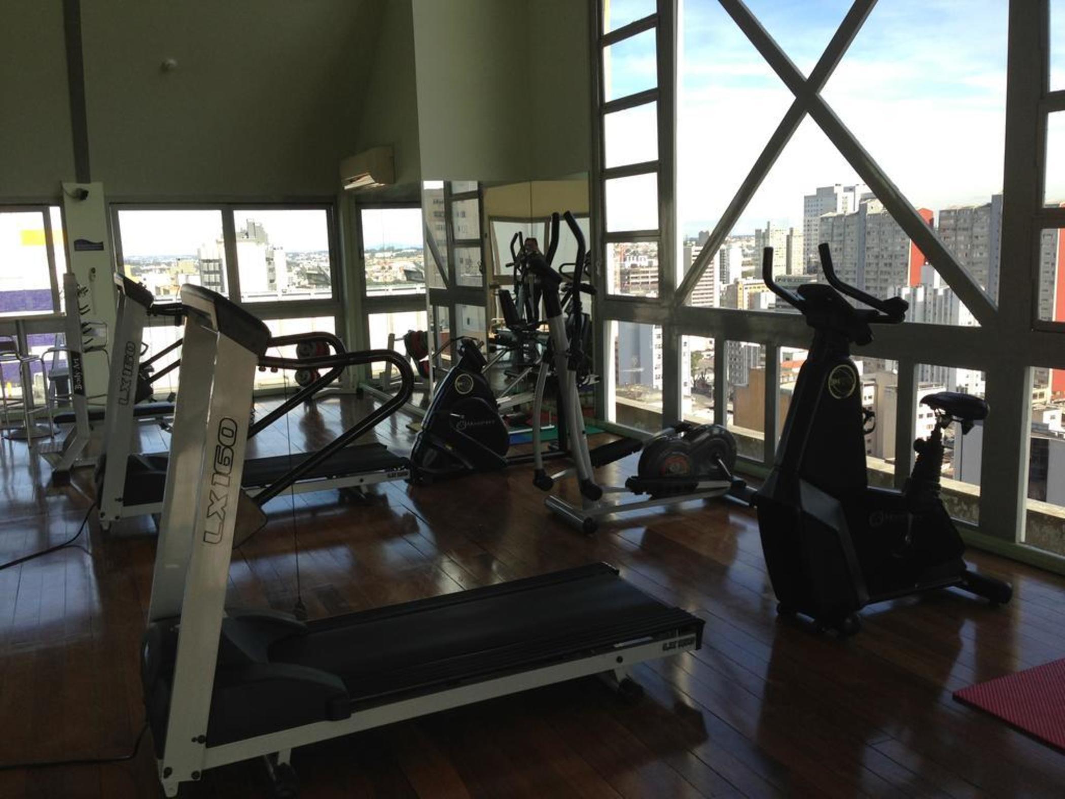 Master Curitiba Hotel - 1,6 Km Do Estadio Couto Pereira - Show エクステリア 写真